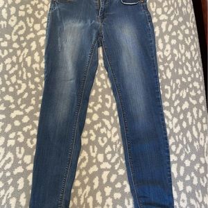 Women’s jeans
